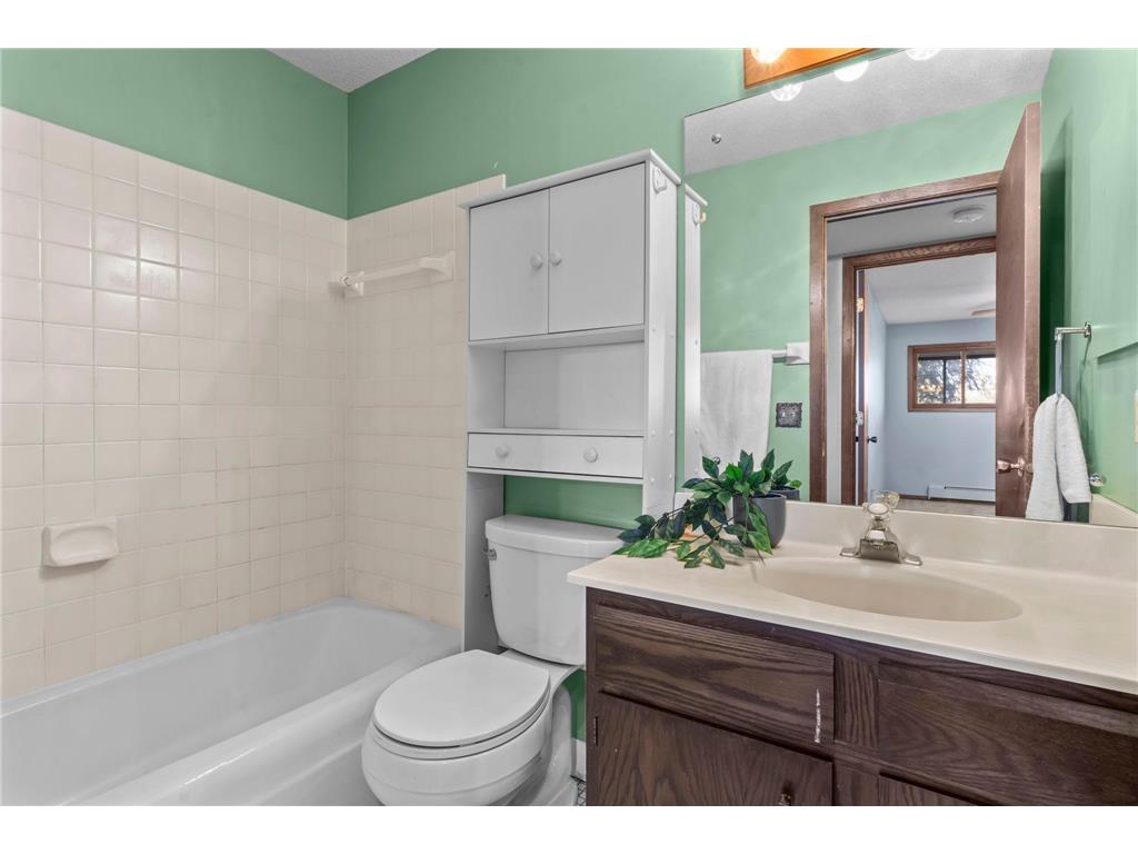 2485 Canabury Drive #212 Little Canada MN 55117 7018004 image21