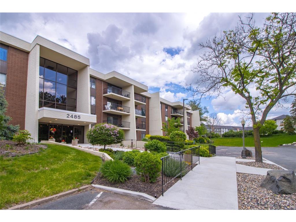 2485 Londin Lane E #113 Maplewood MN 55119 6543517 image1