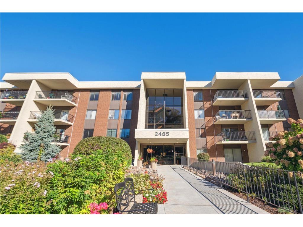 2485 Londin Lane E #316 Maplewood MN 55119 6628064 image1