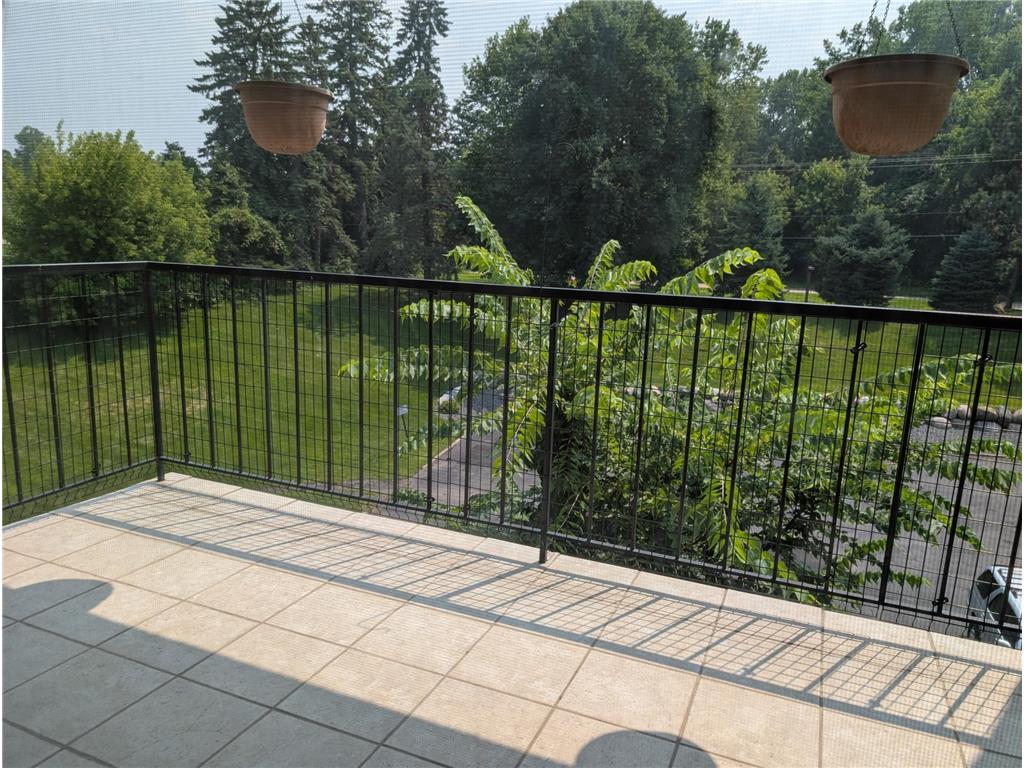 2485 Londin Lane E #323 Maplewood MN 55119 6764862 image2