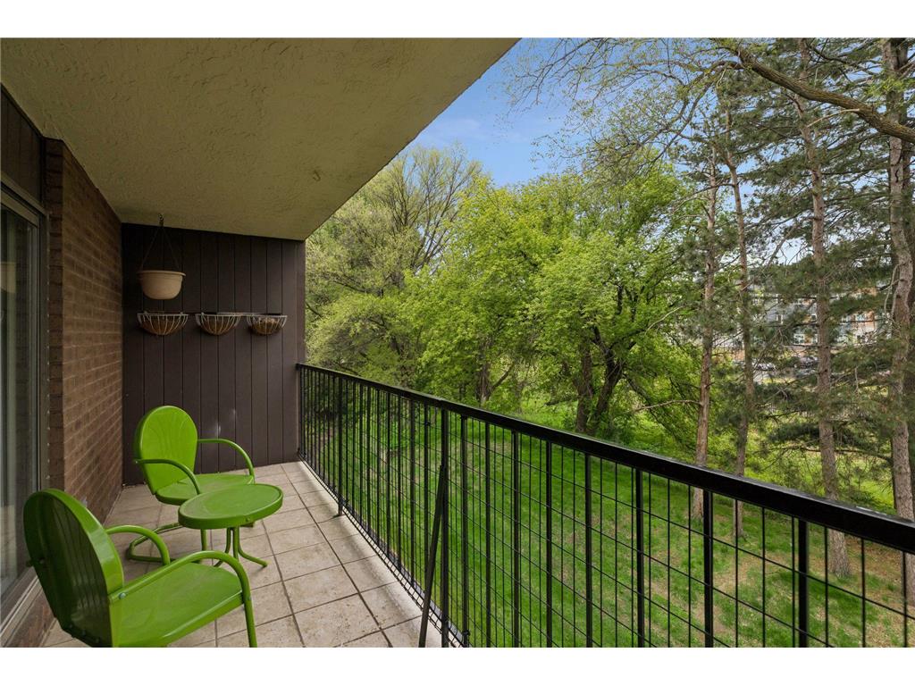 2485 Londin Lane E #323 Maplewood MN 55119 7080019 image14
