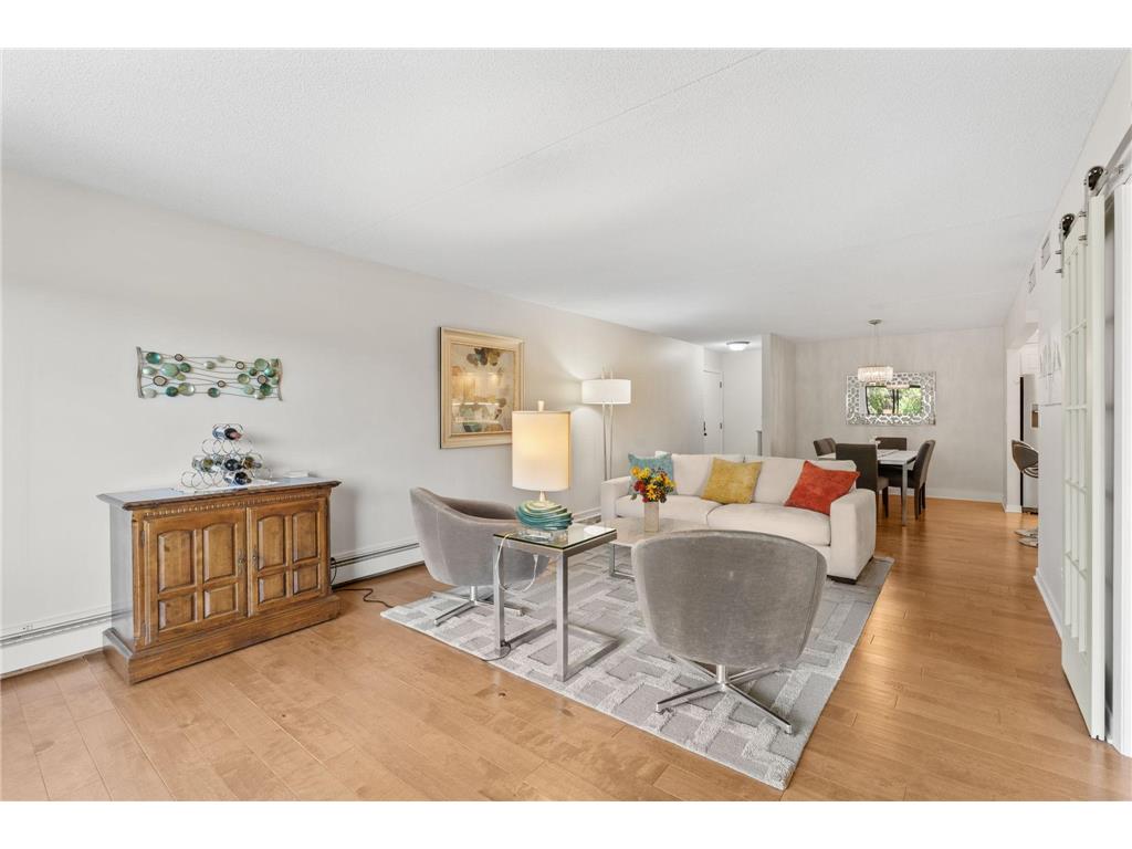 2485 Londin Lane E #423 Maplewood MN 55119 7068021 image18