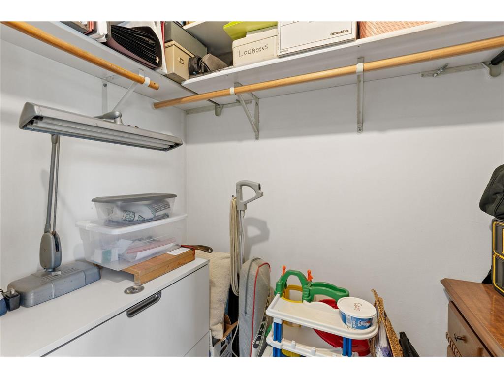 2485 Londin Lane E #423 Maplewood MN 55119 7068021 image36