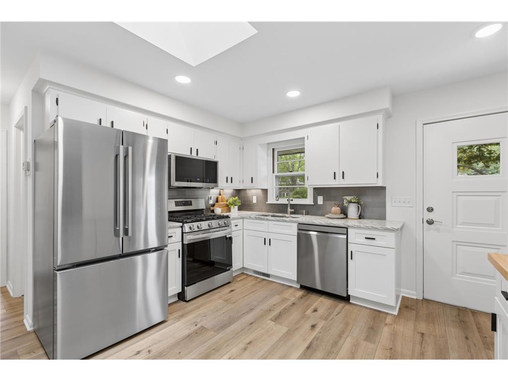 24850 Amlee Road Shorewood MN 55331 7086122 image10