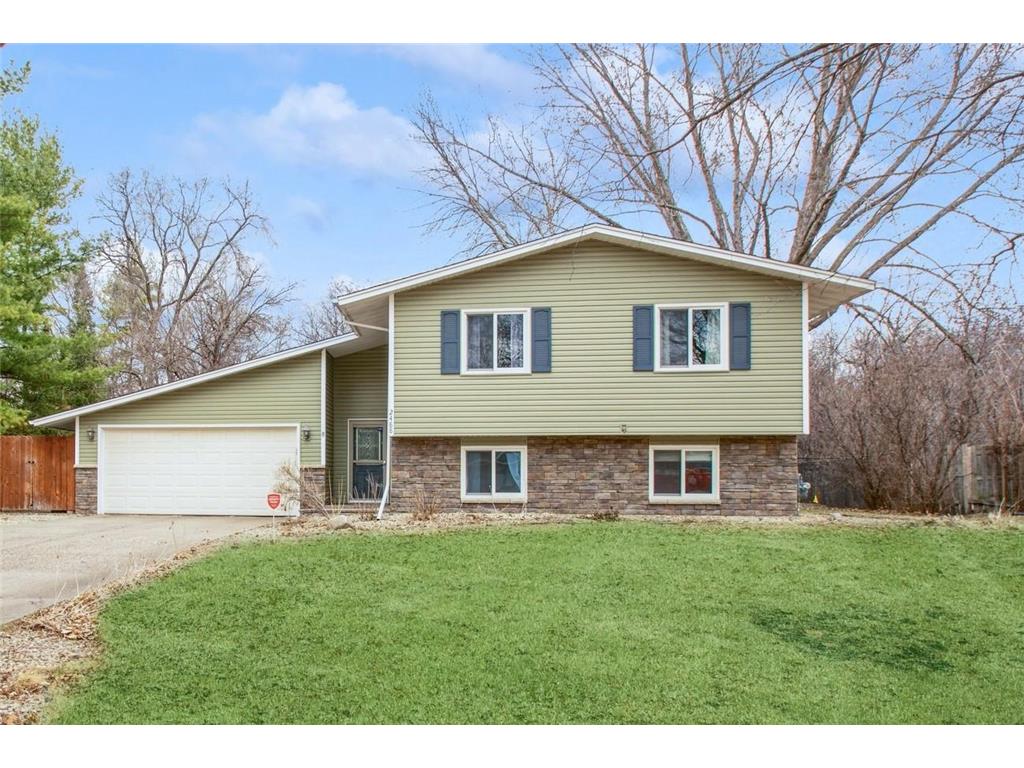 2488 Pearson Parkway Brooklyn Park MN 55444 6697232 image1