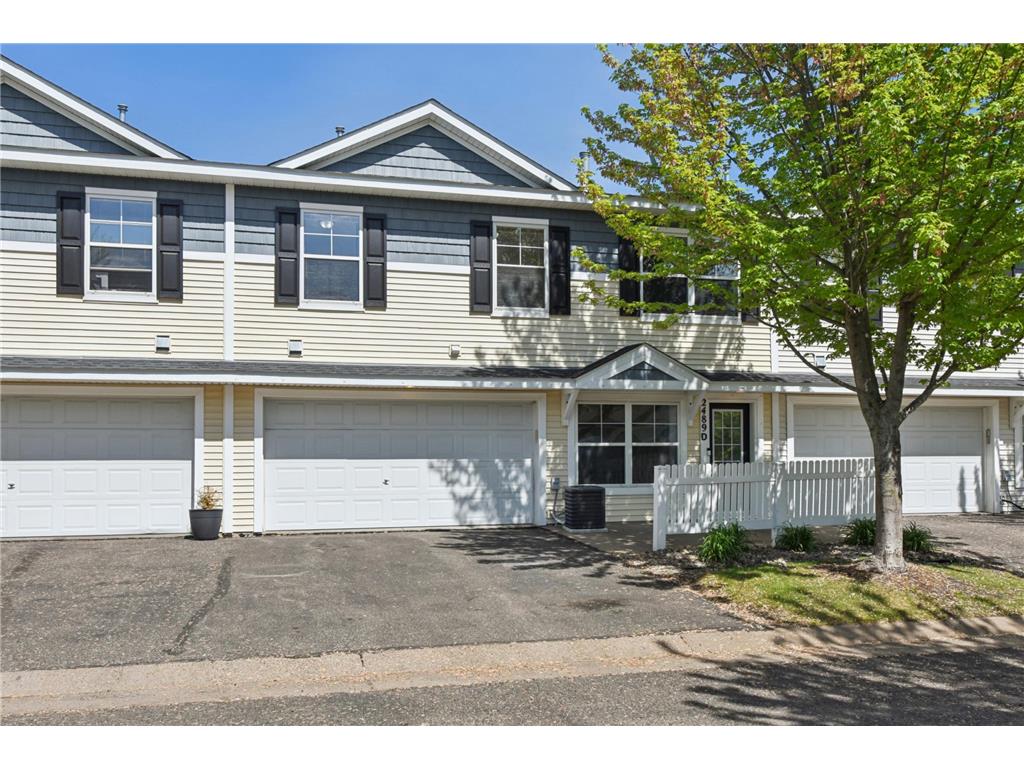 2489 Dawes Place #D River Falls WI 54022 7076660 image1
