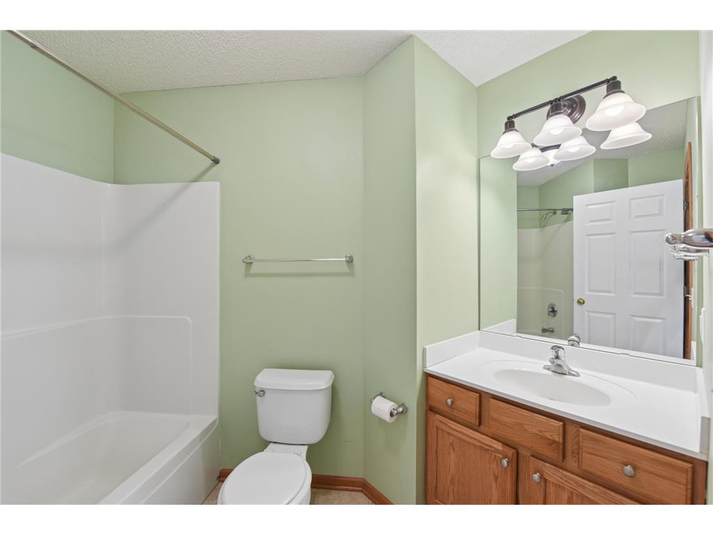 2489 Dawes Place #D River Falls WI 54022 7076660 image21