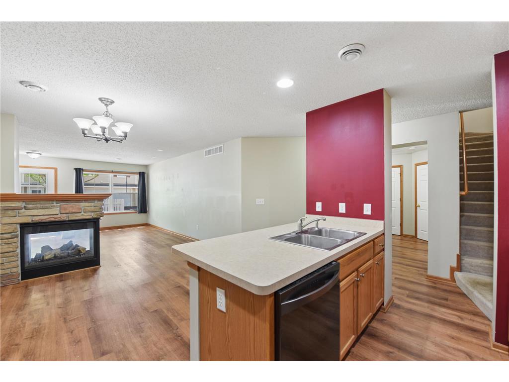 2489 Dawes Place #D River Falls WI 54022 7076660 image9