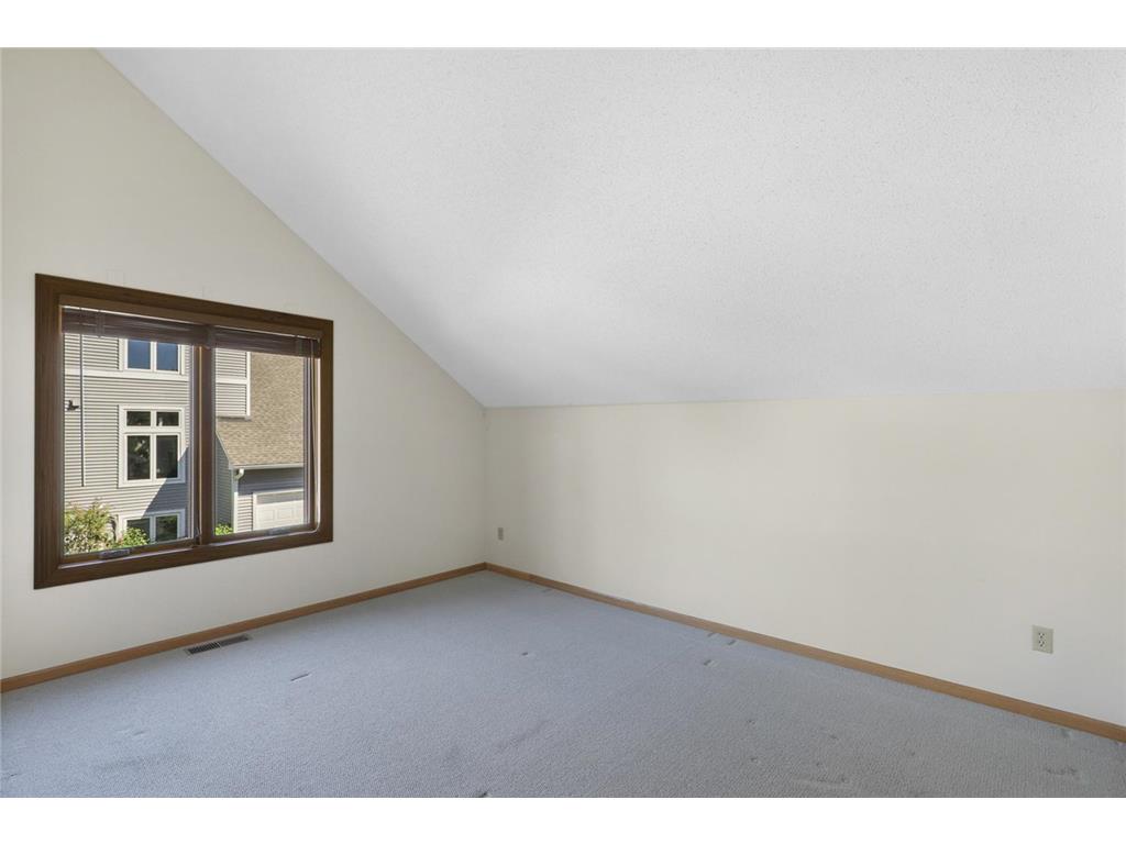 249 6th Street NE Minneapolis MN 55413 7041833 image23