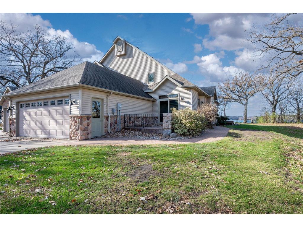 2490 Albion Avenue Fairmont MN 56031 - Hall 6457120 image1