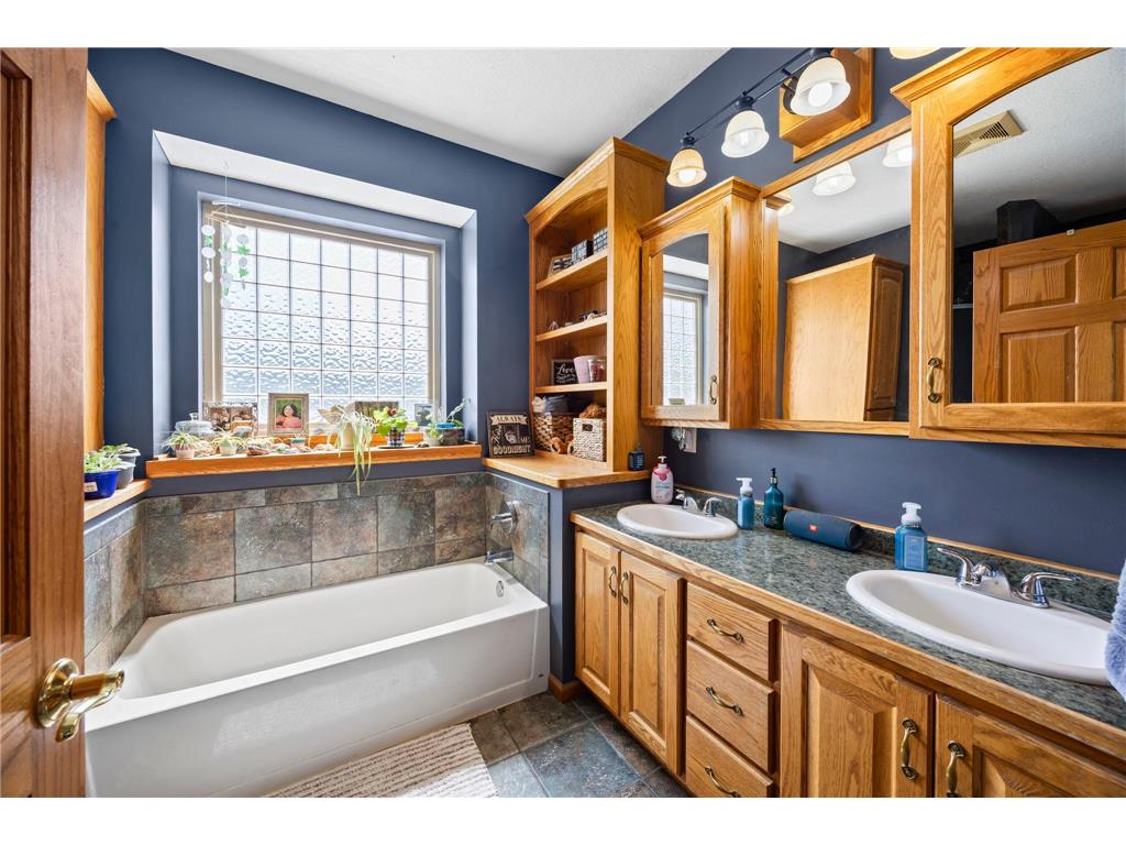 2490 Deer Drive Stanchfield MN 55080 7067662 image37