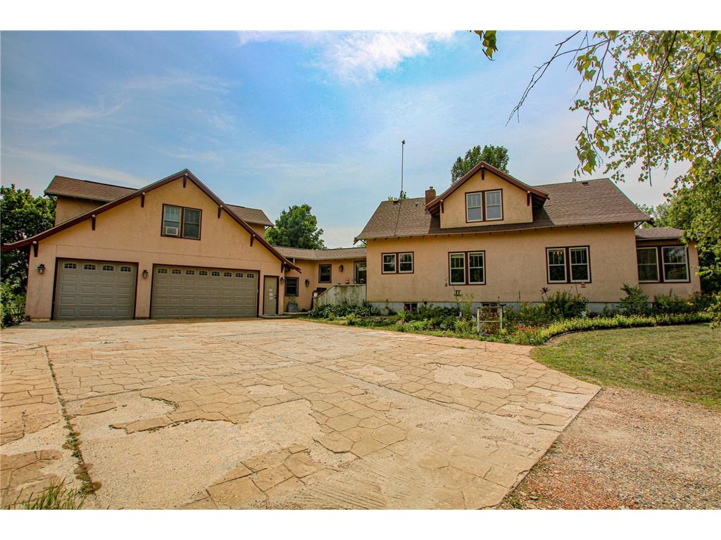 2490 Geneva Road NE Alexandria MN 56308 6421530 image1