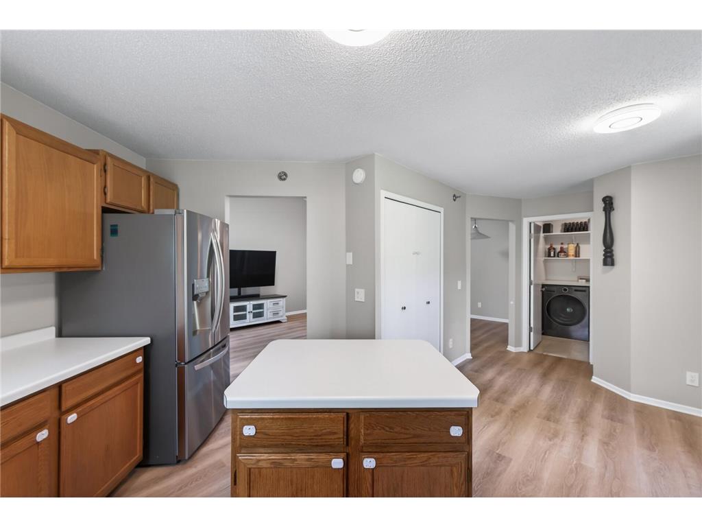 2494 Wilshire Court Mendota Heights MN 55120 7081372 image10