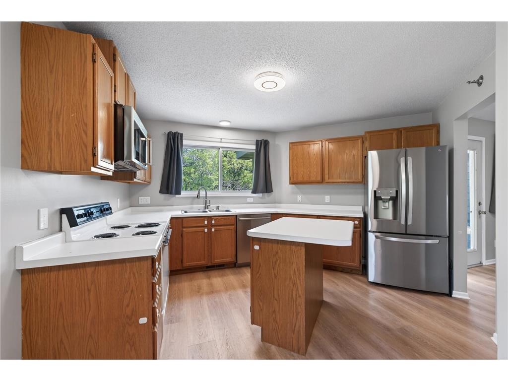 2494 Wilshire Court Mendota Heights MN 55120 7081372 image8