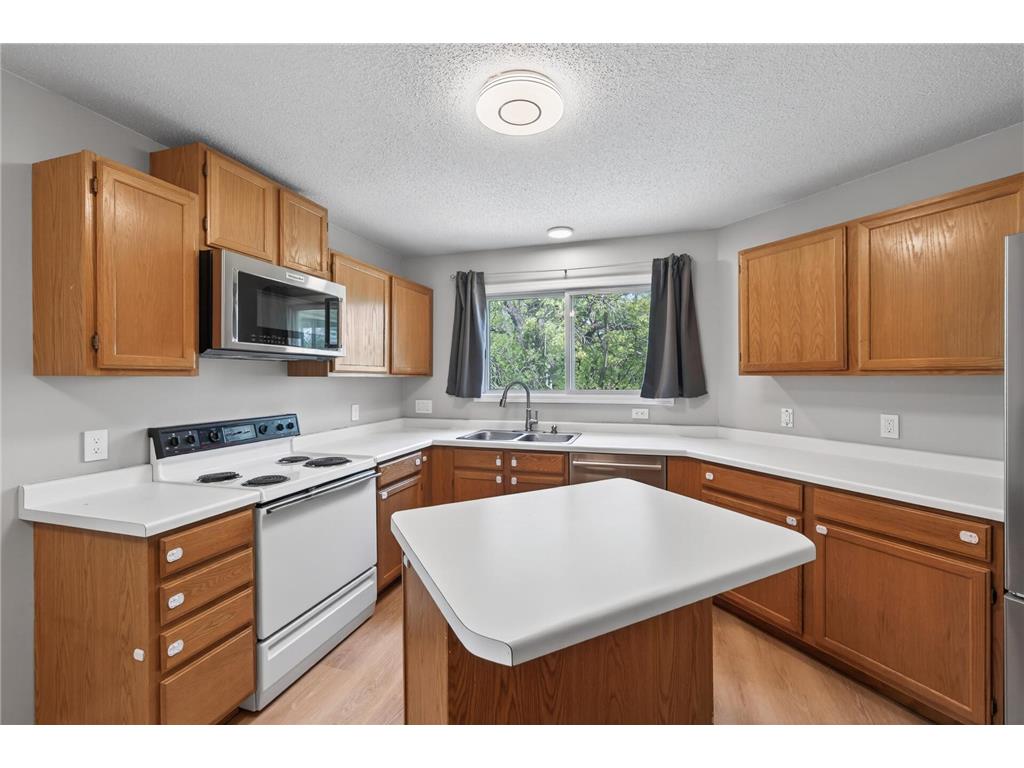 2494 Wilshire Court Mendota Heights MN 55120 7081372 image9
