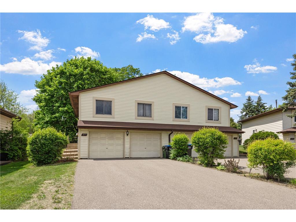 2495 Woodbridge Street Roseville MN 55113 6721919 image1