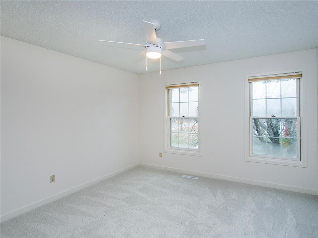 2498 Pond Circle E Mendota Heights MN 55120 7017157 image40