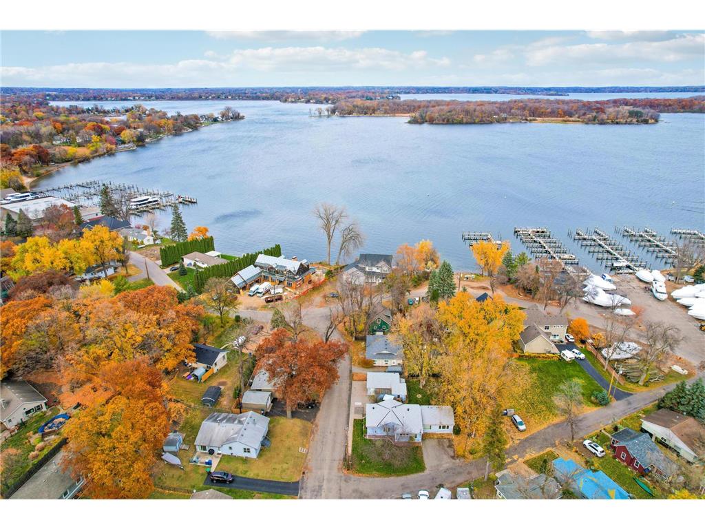 25/15 Waseca Avenue Tonka Bay MN 55331 6815150 image1