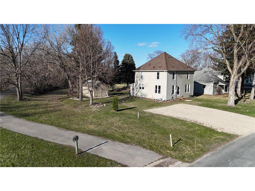 25 2nd Street NE Elgin MN 55932 7047026 image3
