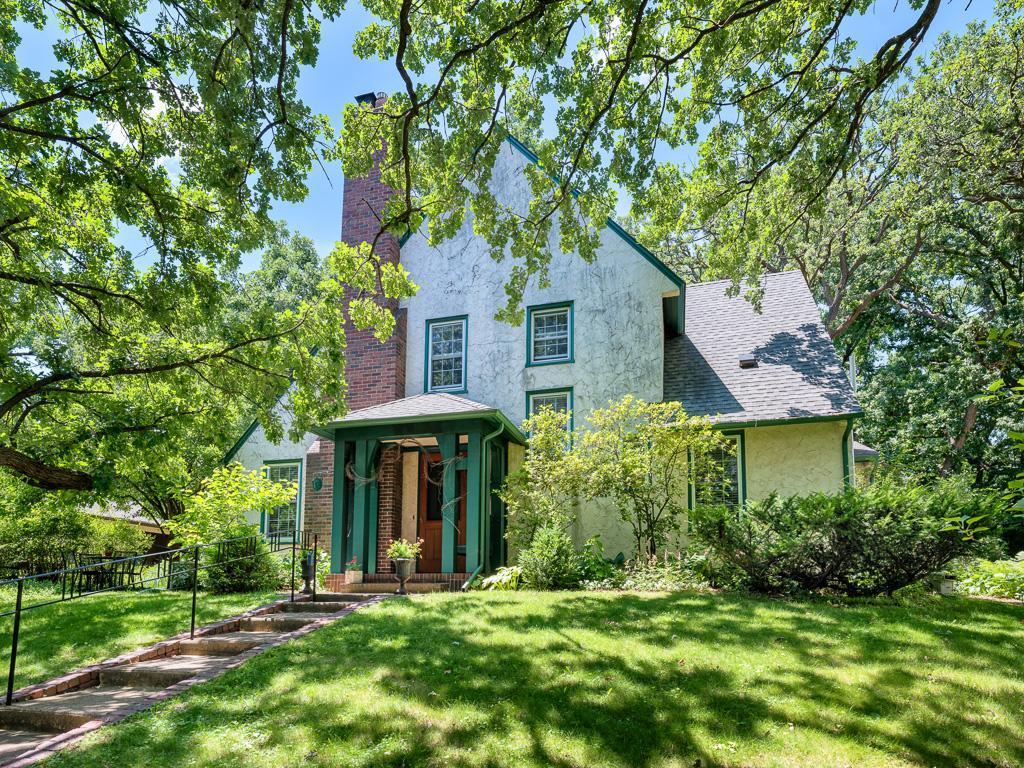 25 Benhill Road Saint Paul MN 55105 6758901 image1