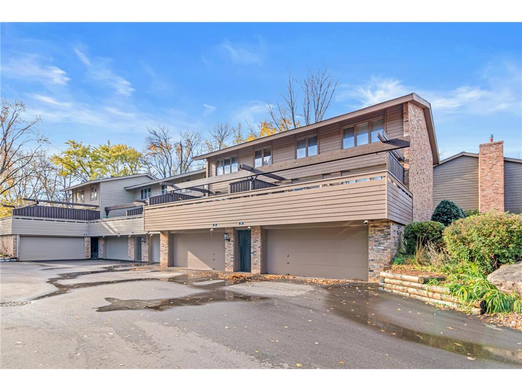 25 Birnamwood Drive Burnsville MN 55337 7039315 image1