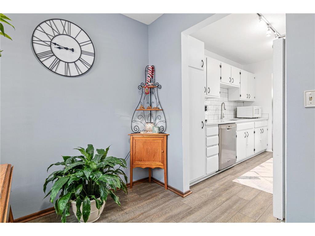 25 Birnamwood Drive Burnsville MN 55337 7039315 image12