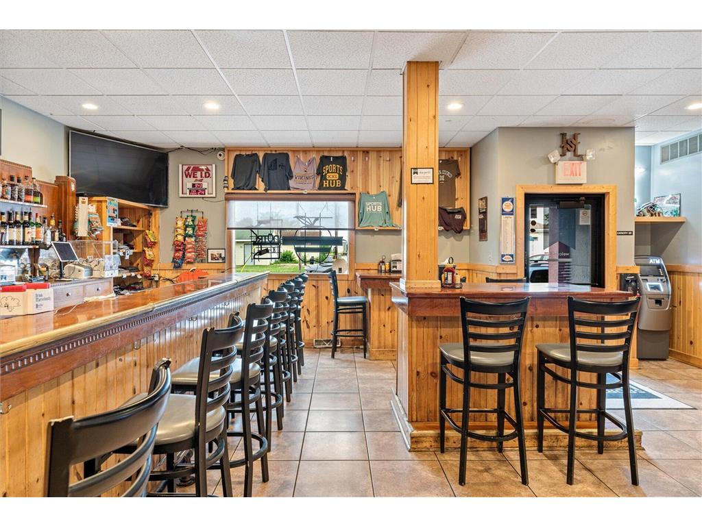 25 N Walnut Street La Crescent MN 55947 7103232 image2