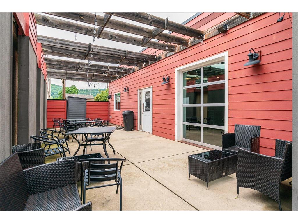 25 N Walnut Street La Crescent MN 55947 7103232 image8
