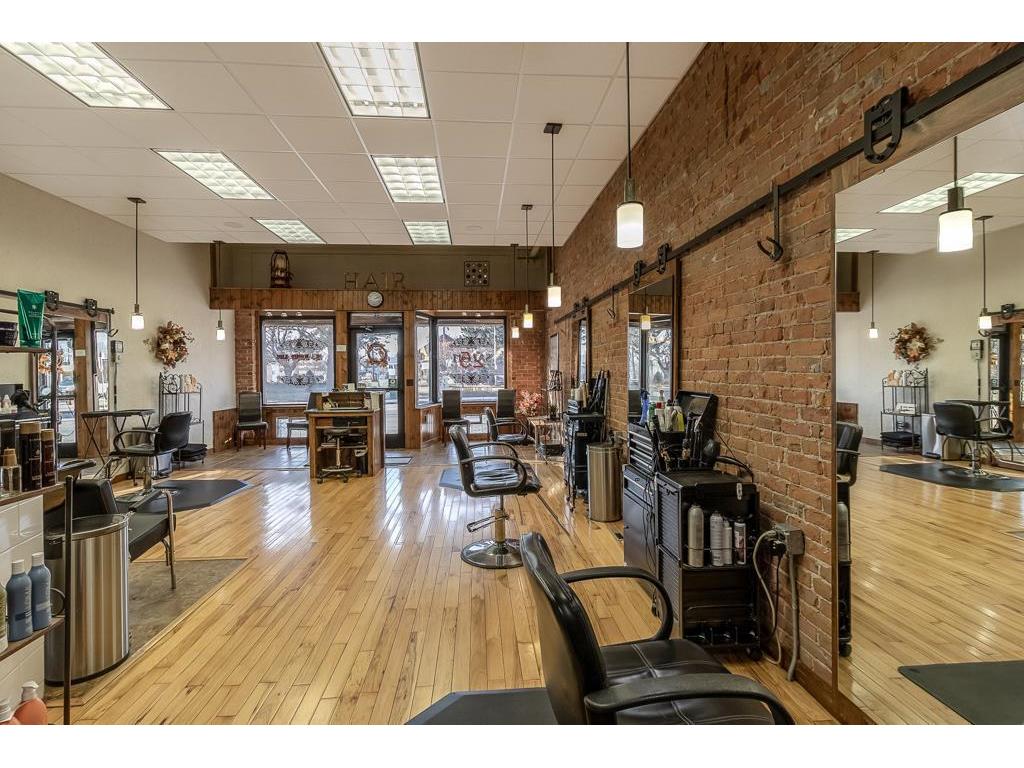 25 S Park Avenue Le Center MN 56057 6824521 image10