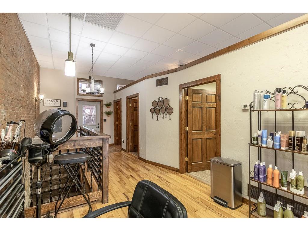 25 S Park Avenue Le Center MN 56057 6824521 image14