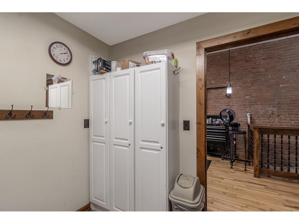 25 S Park Avenue Le Center MN 56057 6824521 image18