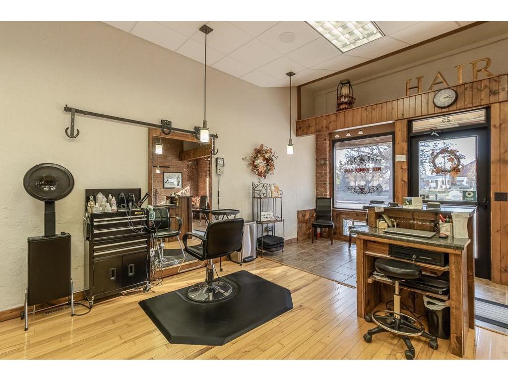 25 S Park Avenue Le Center MN 56057 6824521 image5