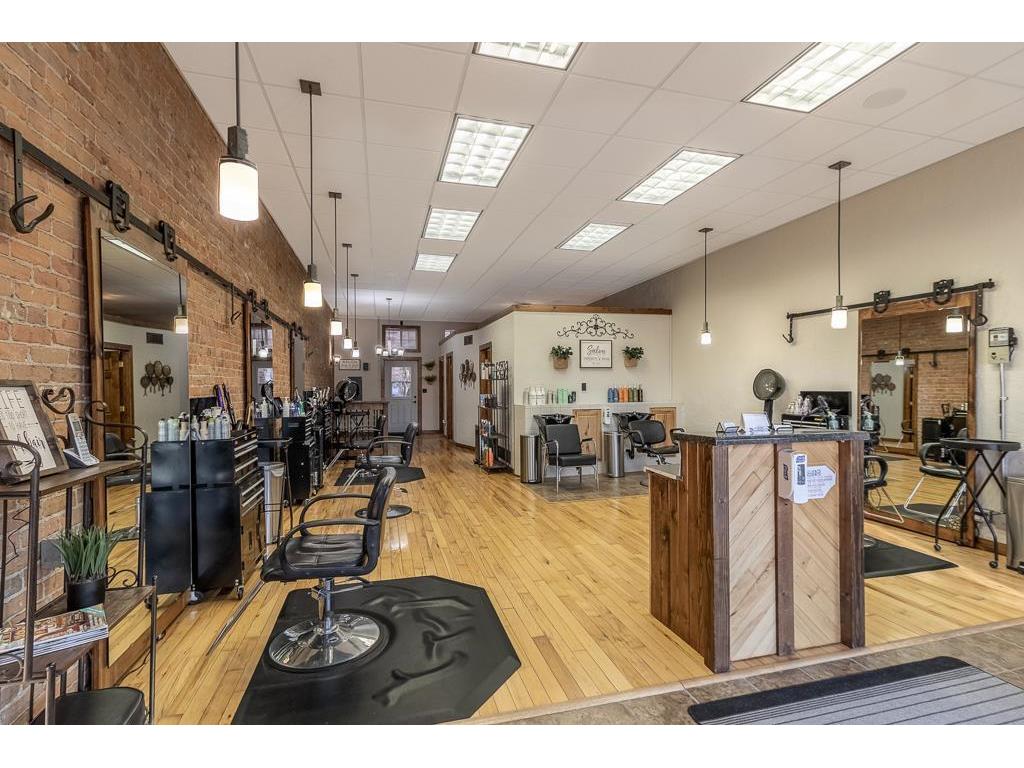 25 S Park Avenue Le Center MN 56057 6824521 image9