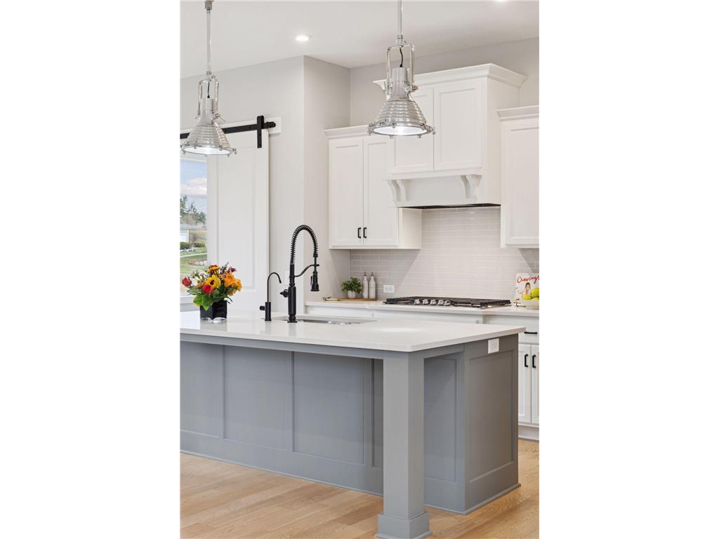 25 Summit Farm Lane Gem Lake MN 55110 6811744 image10