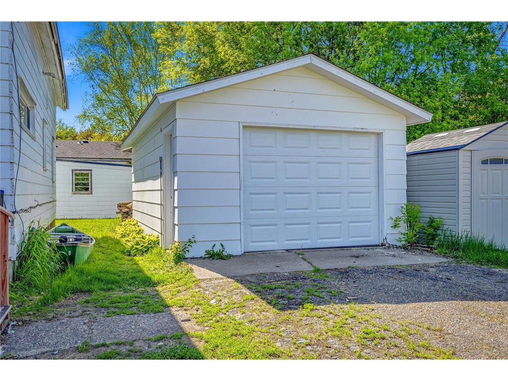 25 W 7th Street Rush City MN 55069 7078869 image18