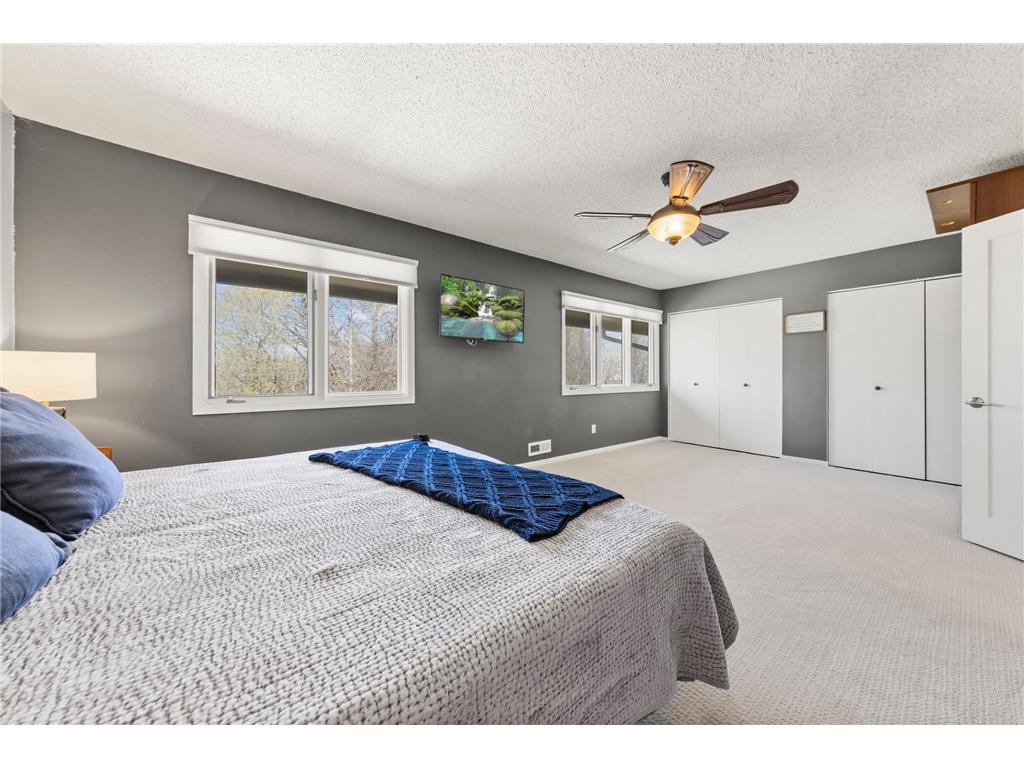 25 Walden Street Burnsville MN 55337 7033859 image20