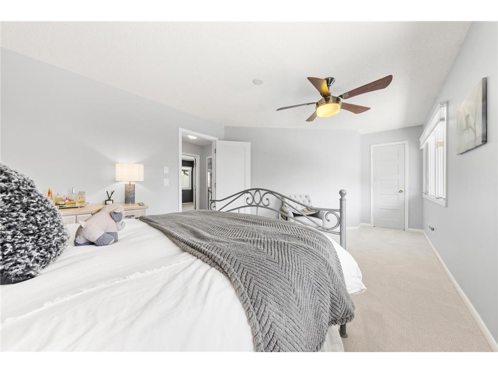 25 Walden Street Burnsville MN 55337 7033859 image24