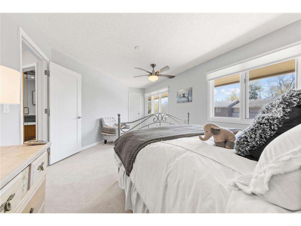25 Walden Street Burnsville MN 55337 7033859 image26