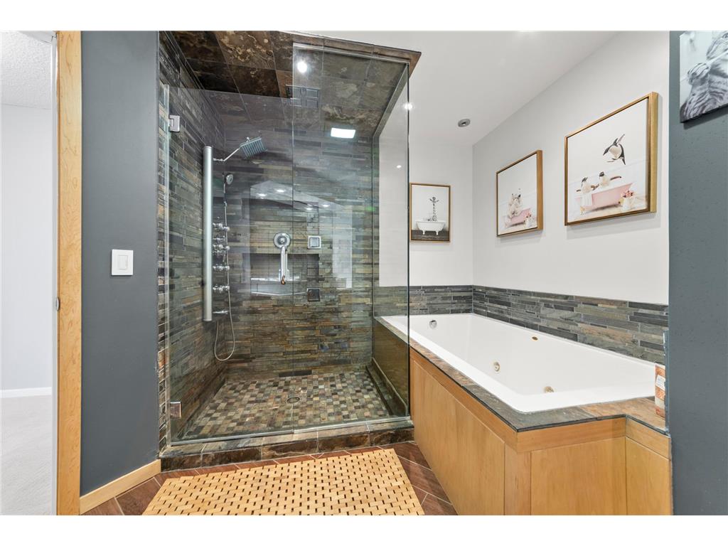 25 Walden Street Burnsville MN 55337 7033859 image29