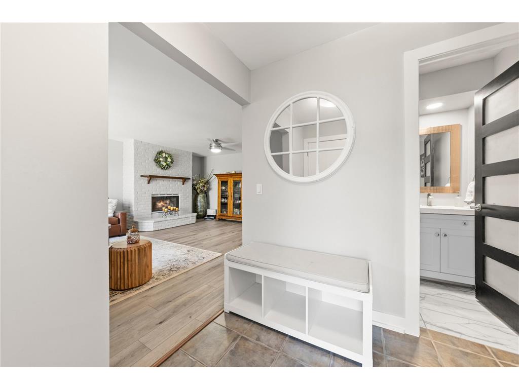 25 Walden Street Burnsville MN 55337 7033859 image5