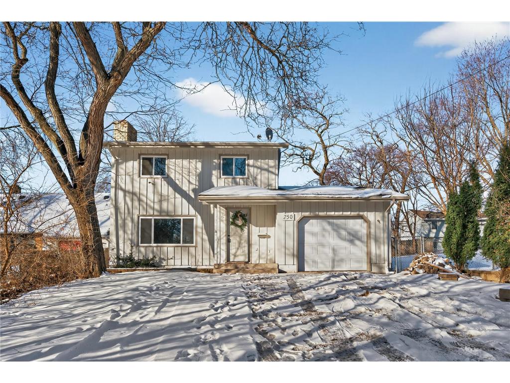 250 20th Avenue S South Saint Paul MN 55075 7013205 image1