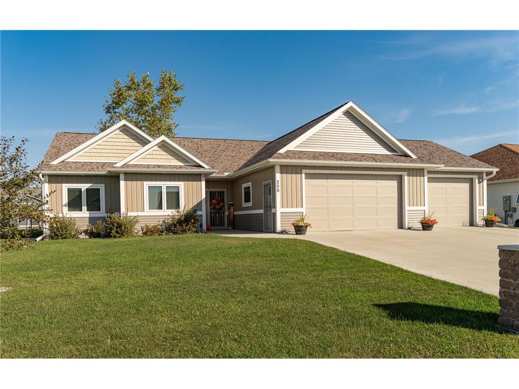 250 7th Avenue SE Plainview MN 55964 6800903 image1