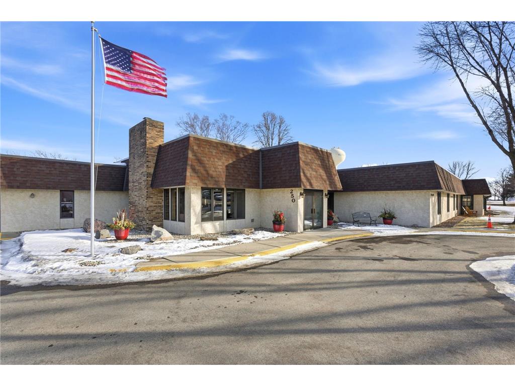 250 Freemont Avenue SE #120 Hutchinson MN 55350 7011111 image1