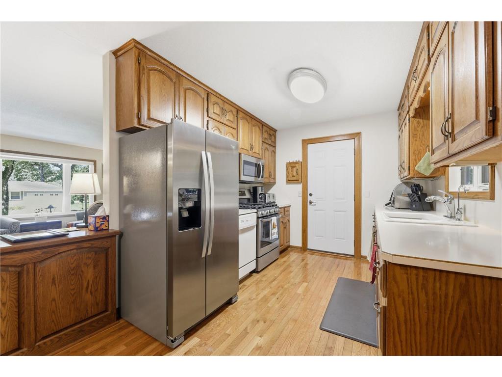 250 Glenbrook Road N Wayzata MN 55391 7104566 image22