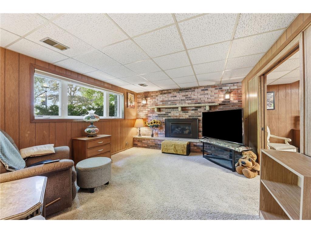 250 Glenbrook Road N Wayzata MN 55391 7104566 image33