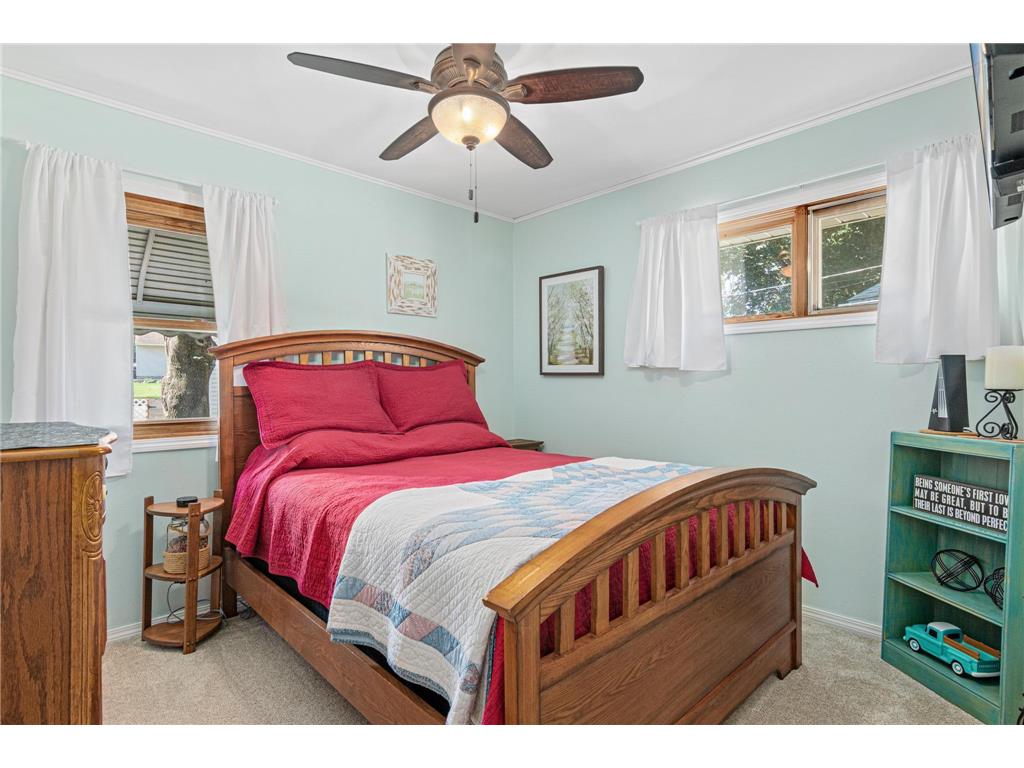 250 Macarthur Street E South Saint Paul MN 55075 7066279 image14