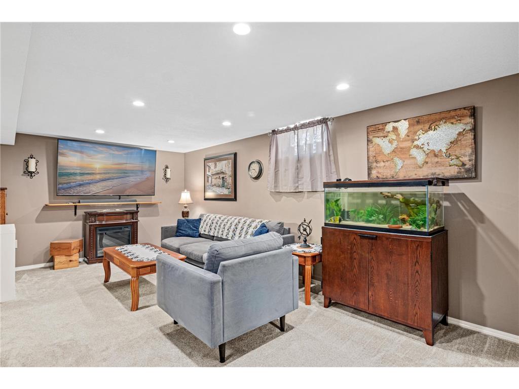 250 Macarthur Street E South Saint Paul MN 55075 7066279 image16
