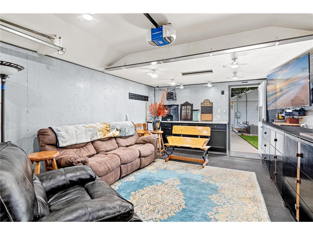 250 Macarthur Street E South Saint Paul MN 55075 7066279 image21