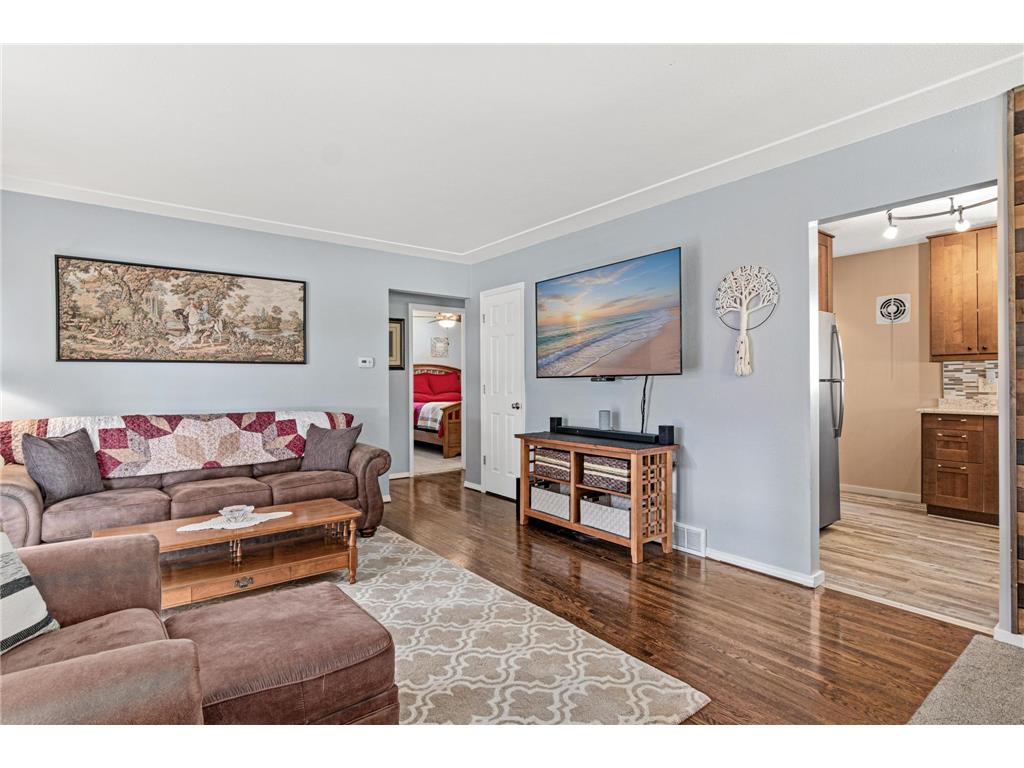 250 Macarthur Street E South Saint Paul MN 55075 7066279 image5