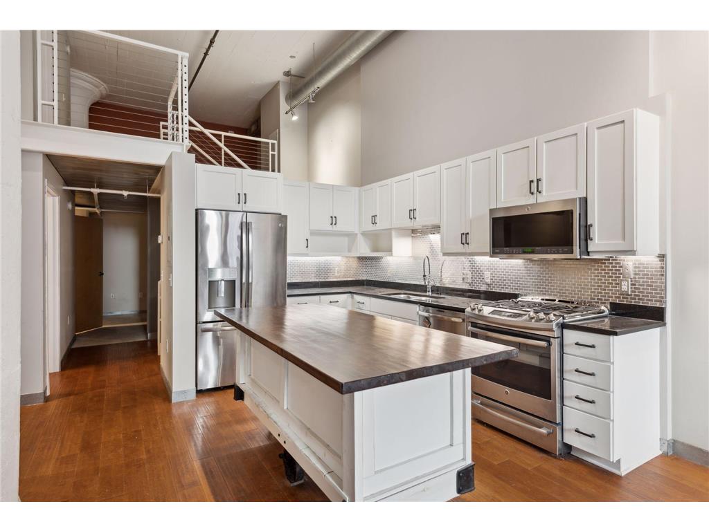250 Park Avenue #212 Minneapolis MN 55415 6651875 image1